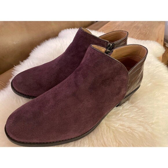 Vionic Women’s Marisa Suede embossed booties size 9.5 NWOT - Picture 1 of 8